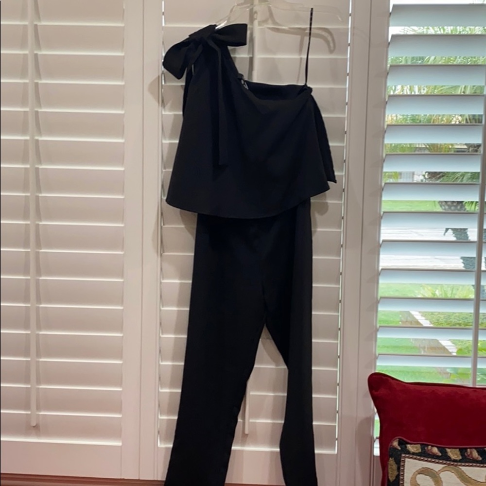 One Shoulder Bow Jumpsuit